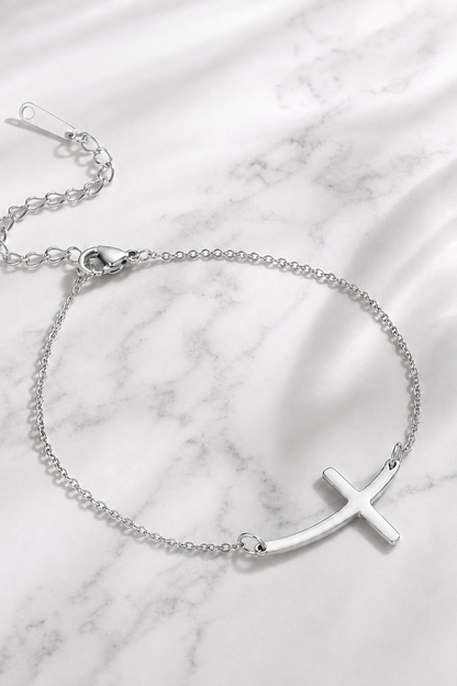 Dainty Cross