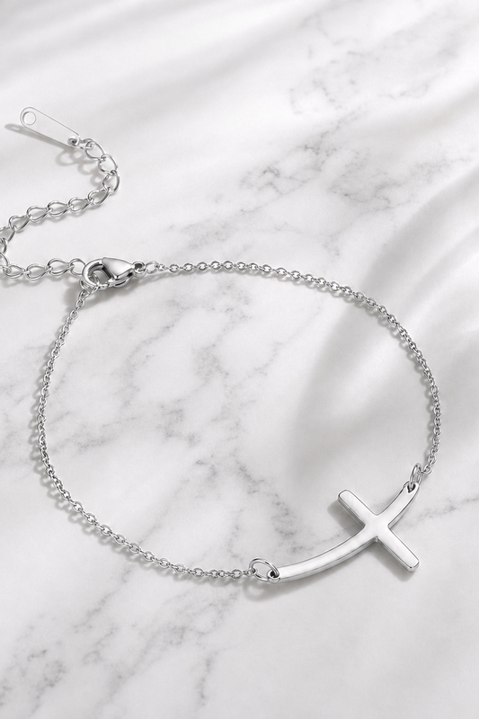 Dainty Cross